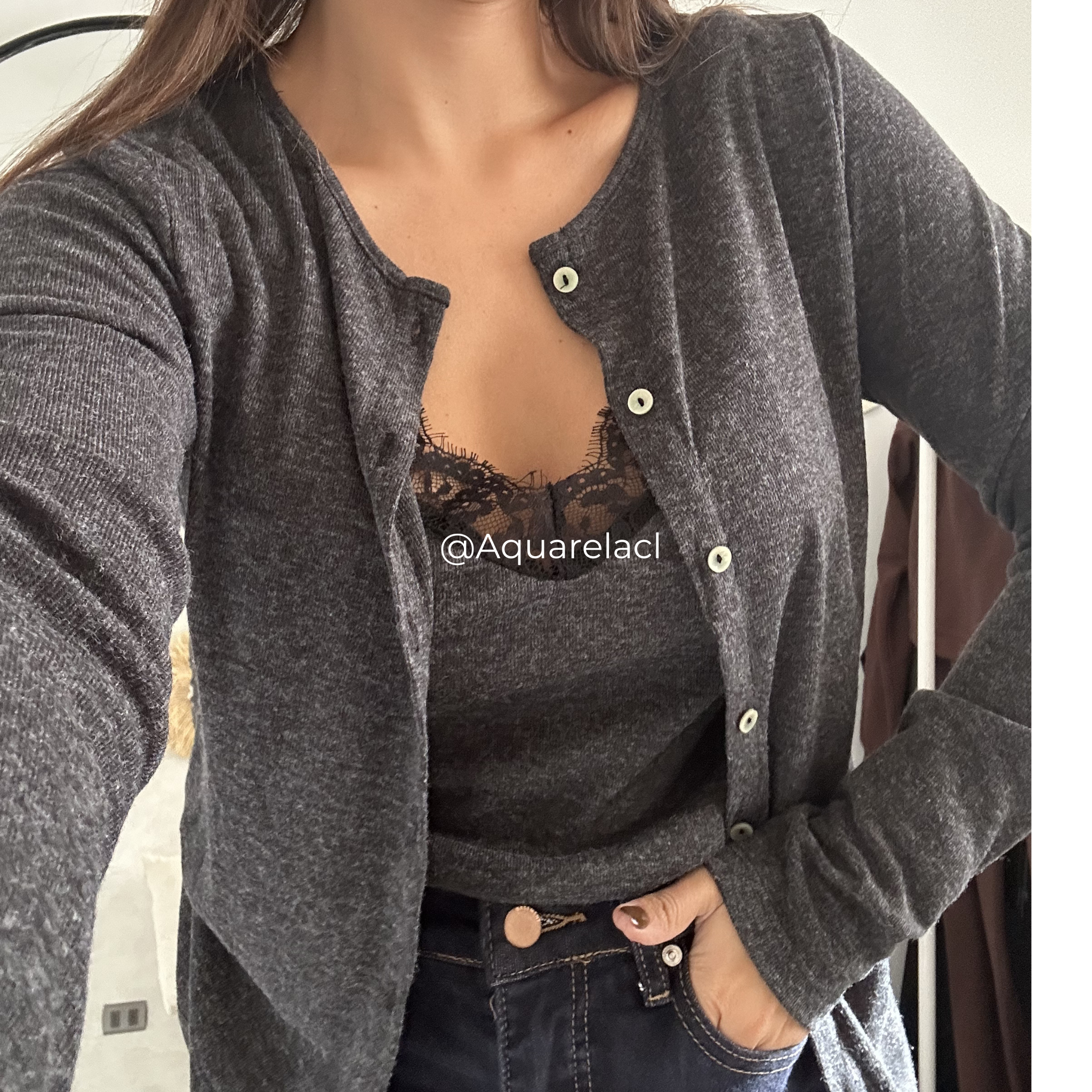 SWEATER MENTIROSO