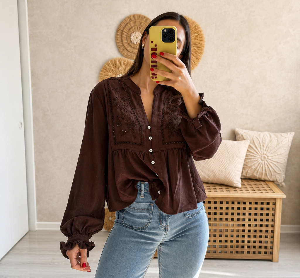 BLUSA FLOR BORDADA