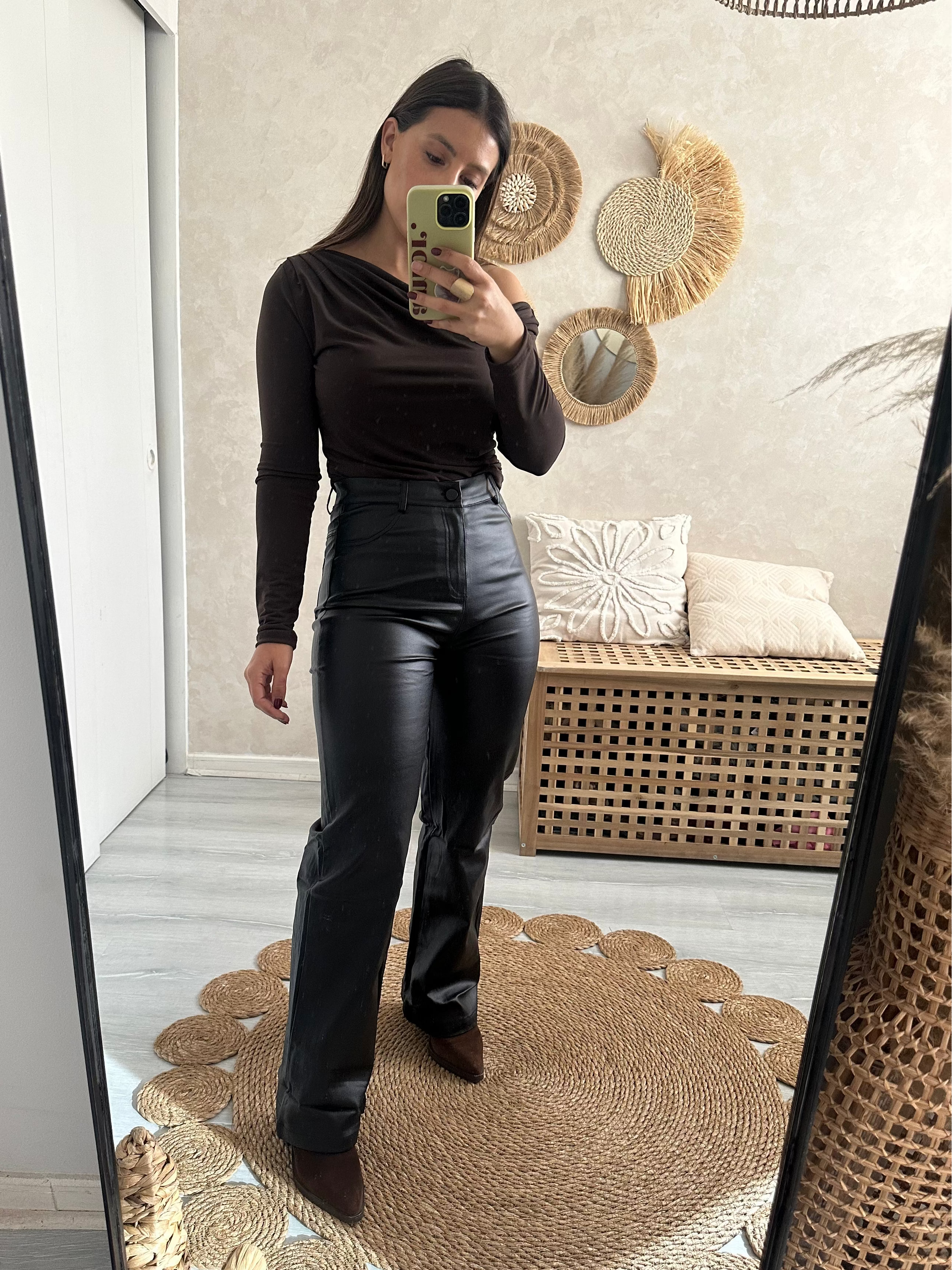 Pants eco cuero